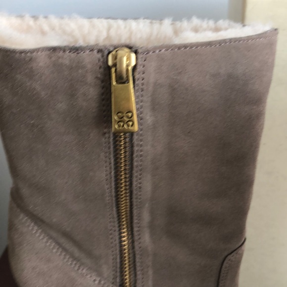 COACH Boots - Picture 3 of 4